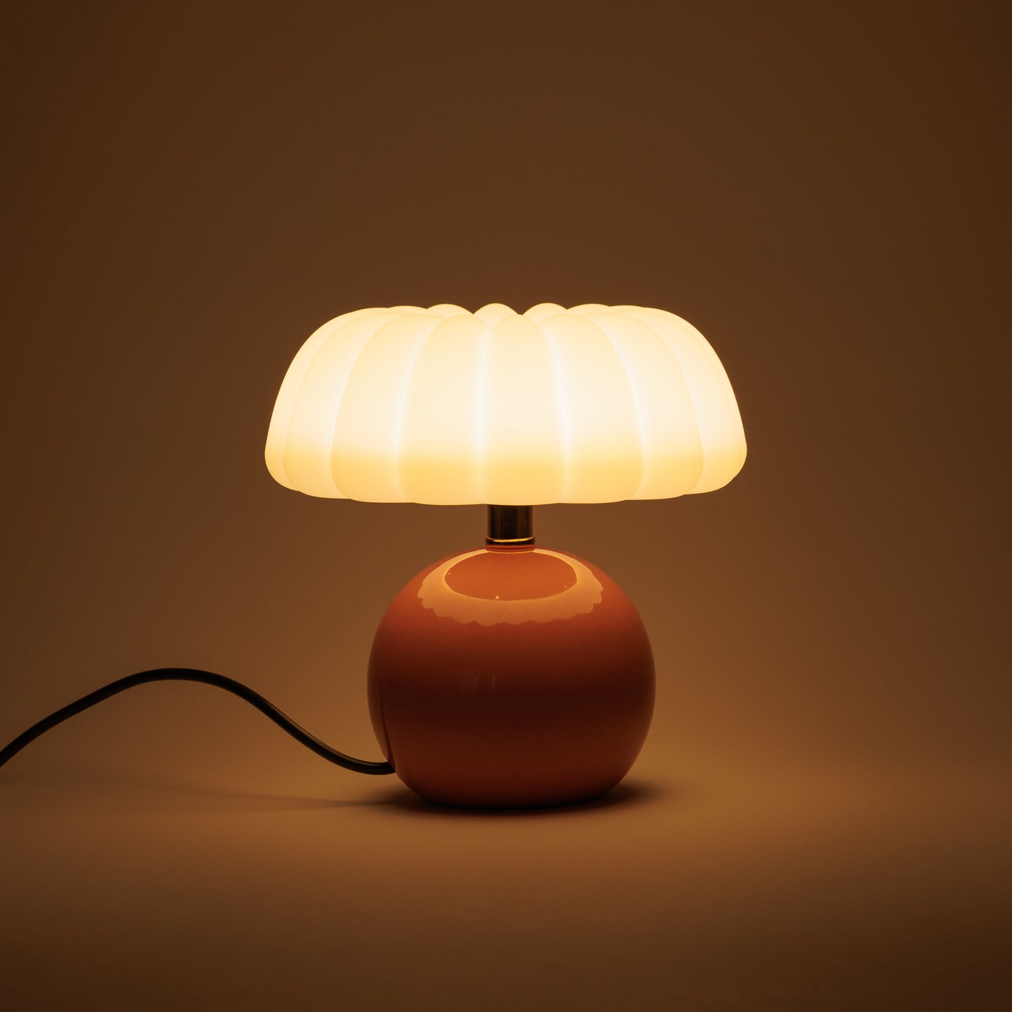 LUH® Luma Retro Tafellamp in Zachtroze & Wit